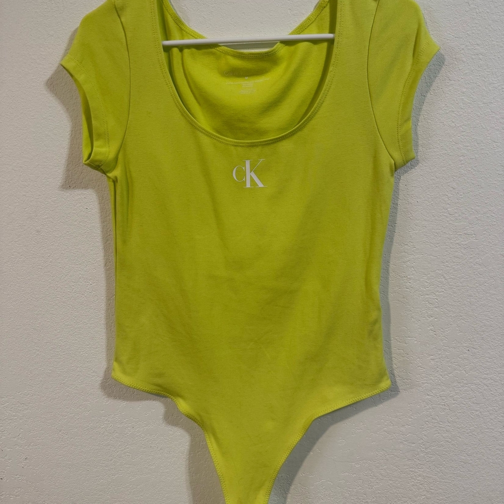 Calvin Klein Green Bodysuit with Scoop Neckline and Cap Sleeves